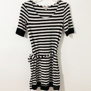 Banana Republic Factory Stripe Short Sleeve Tee Shirt Dress Scoop Neck Tie Waist
